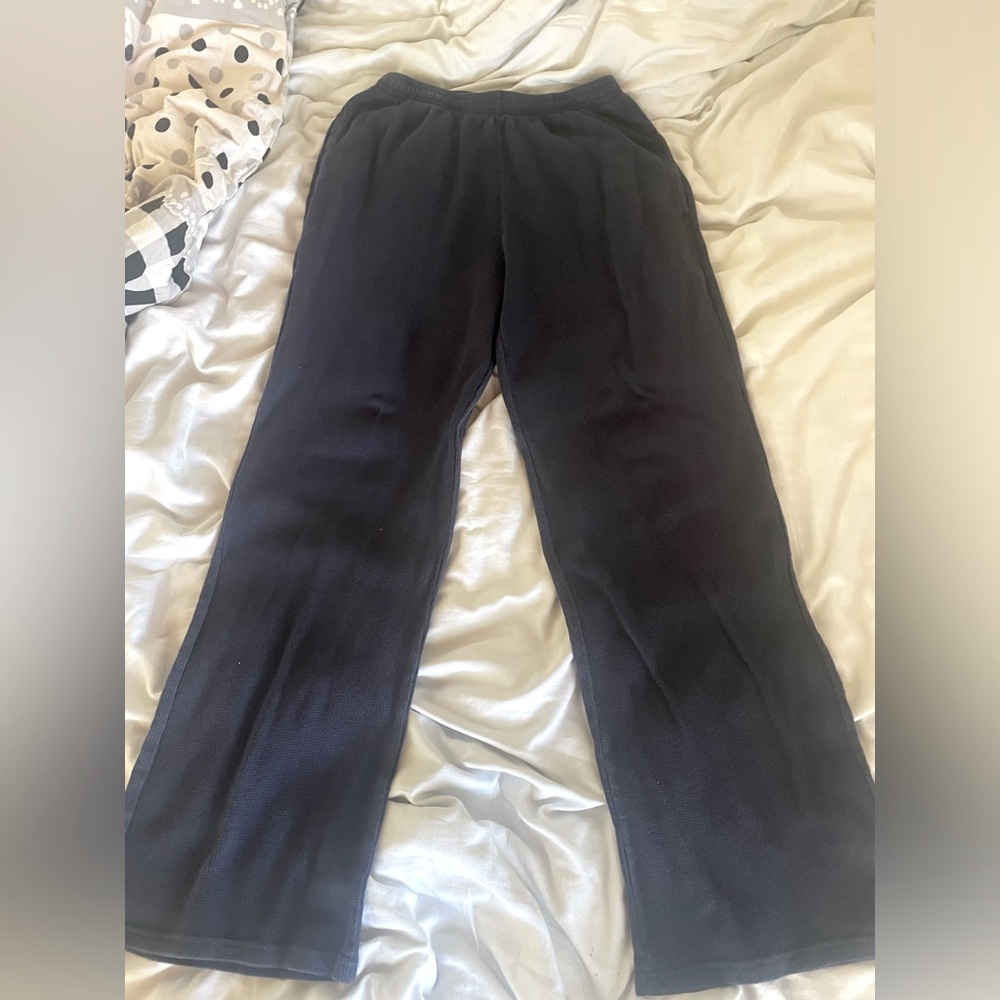 Brandy Melville Navy Waffle Knit Anastasia Sweatpants
